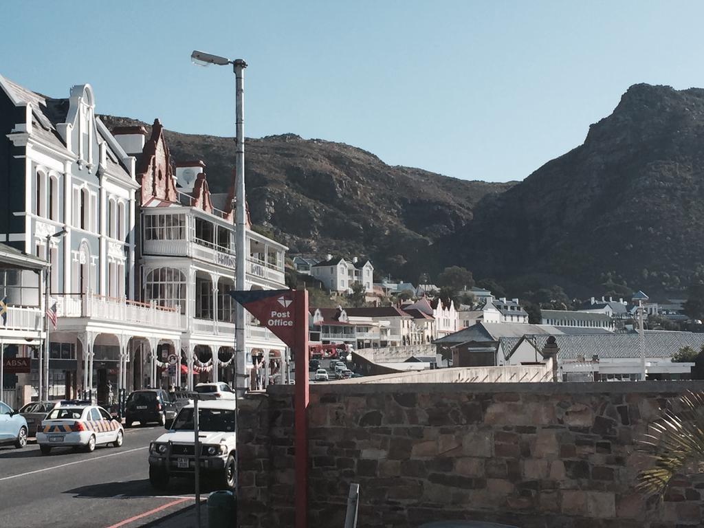 Port Of Call Simonʼs Town Exterior foto