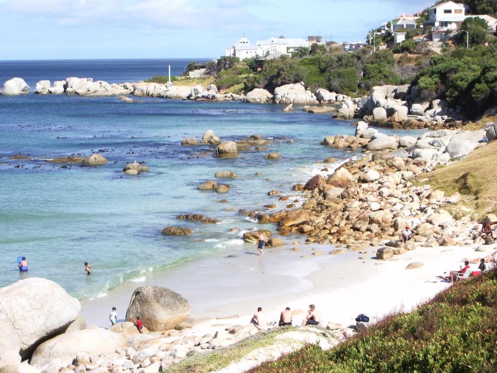 Port Of Call Simonʼs Town Exterior foto